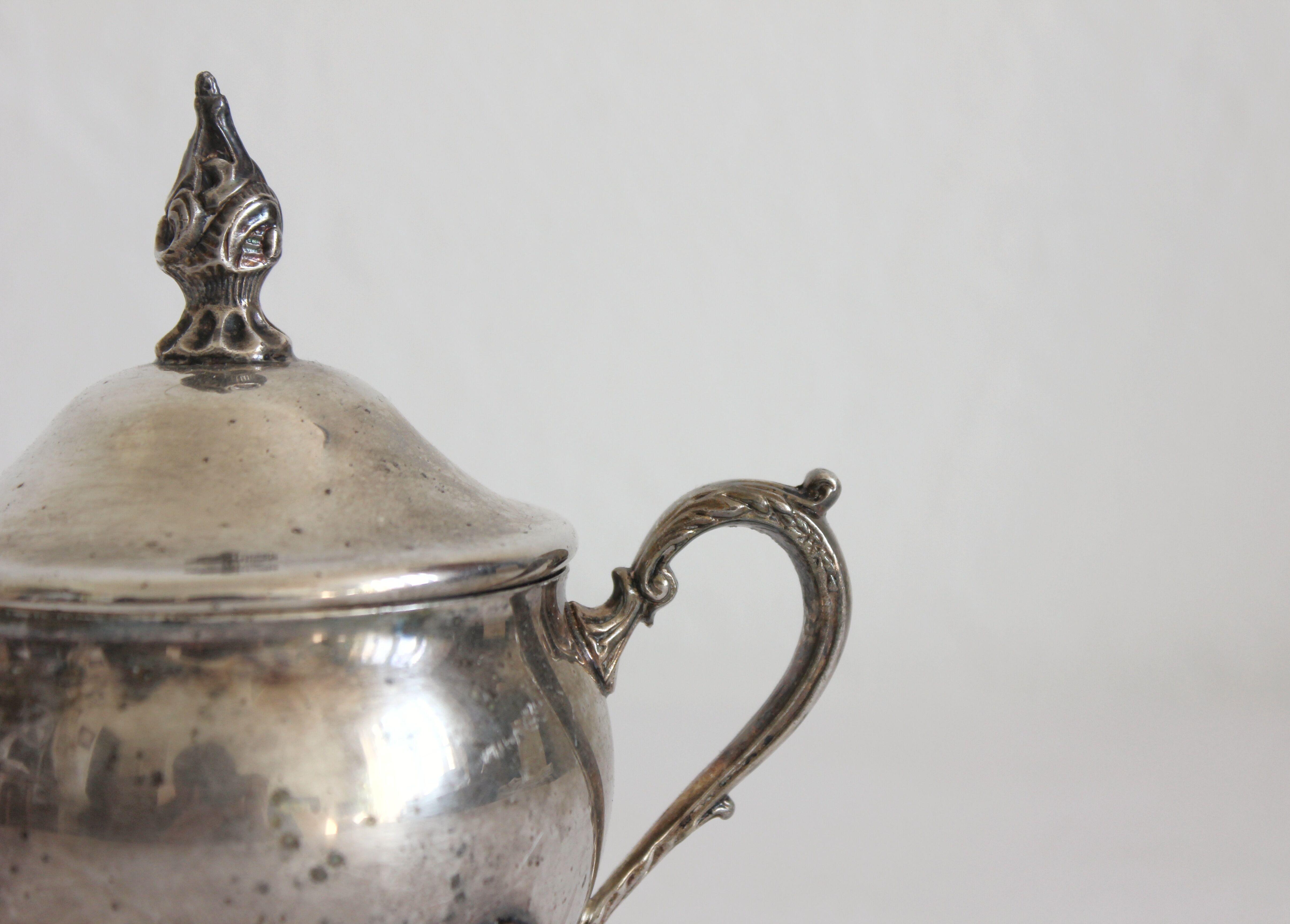 Old silver metal sugar bowl Viners