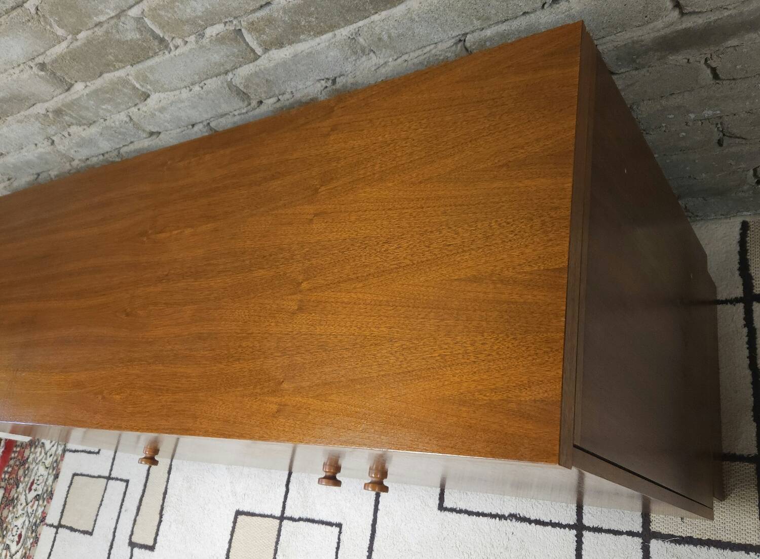 OMNIA 1970 sideboard/storage unit
