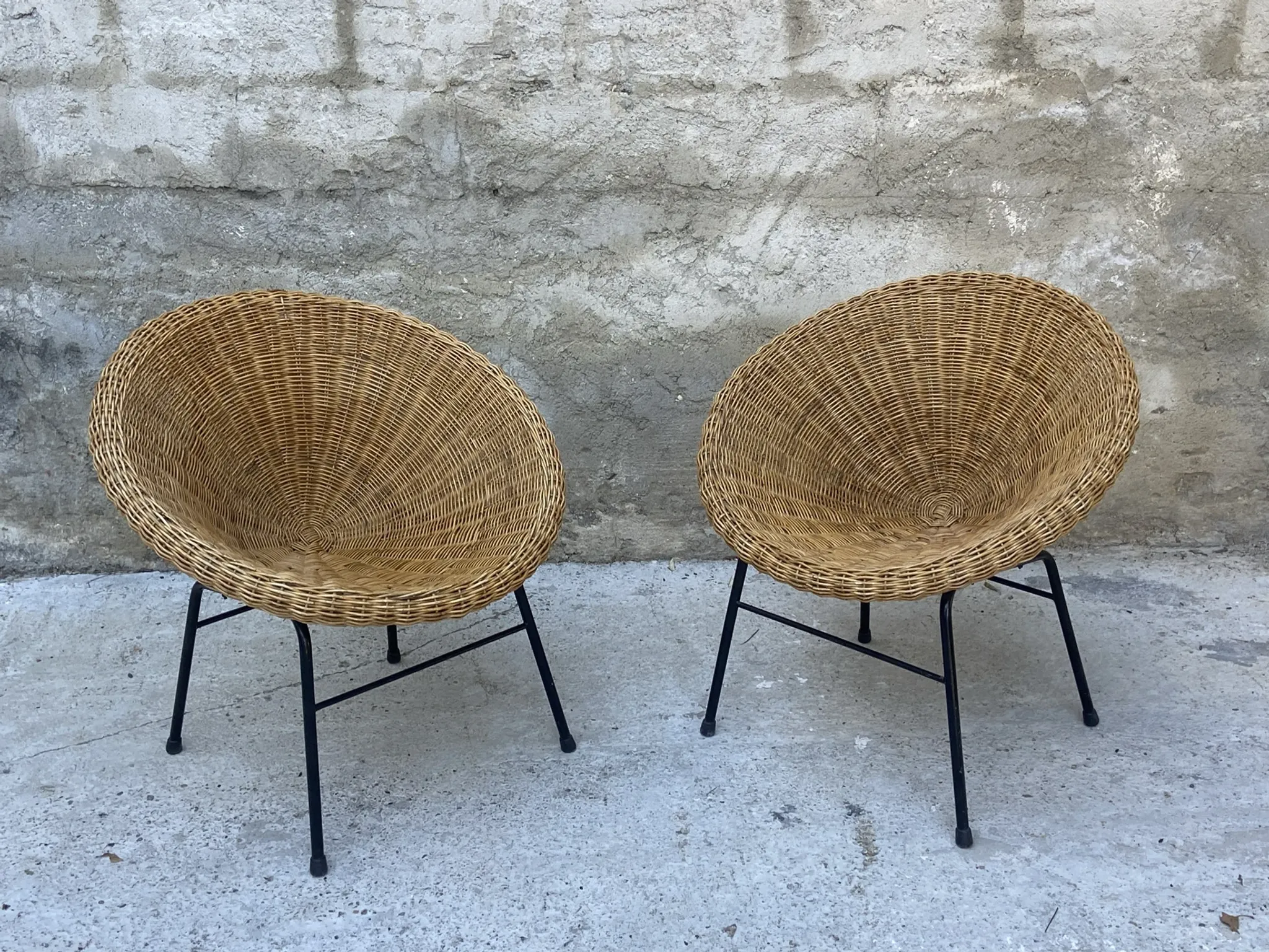 Pair of rattan armchairs from the 1950s.
