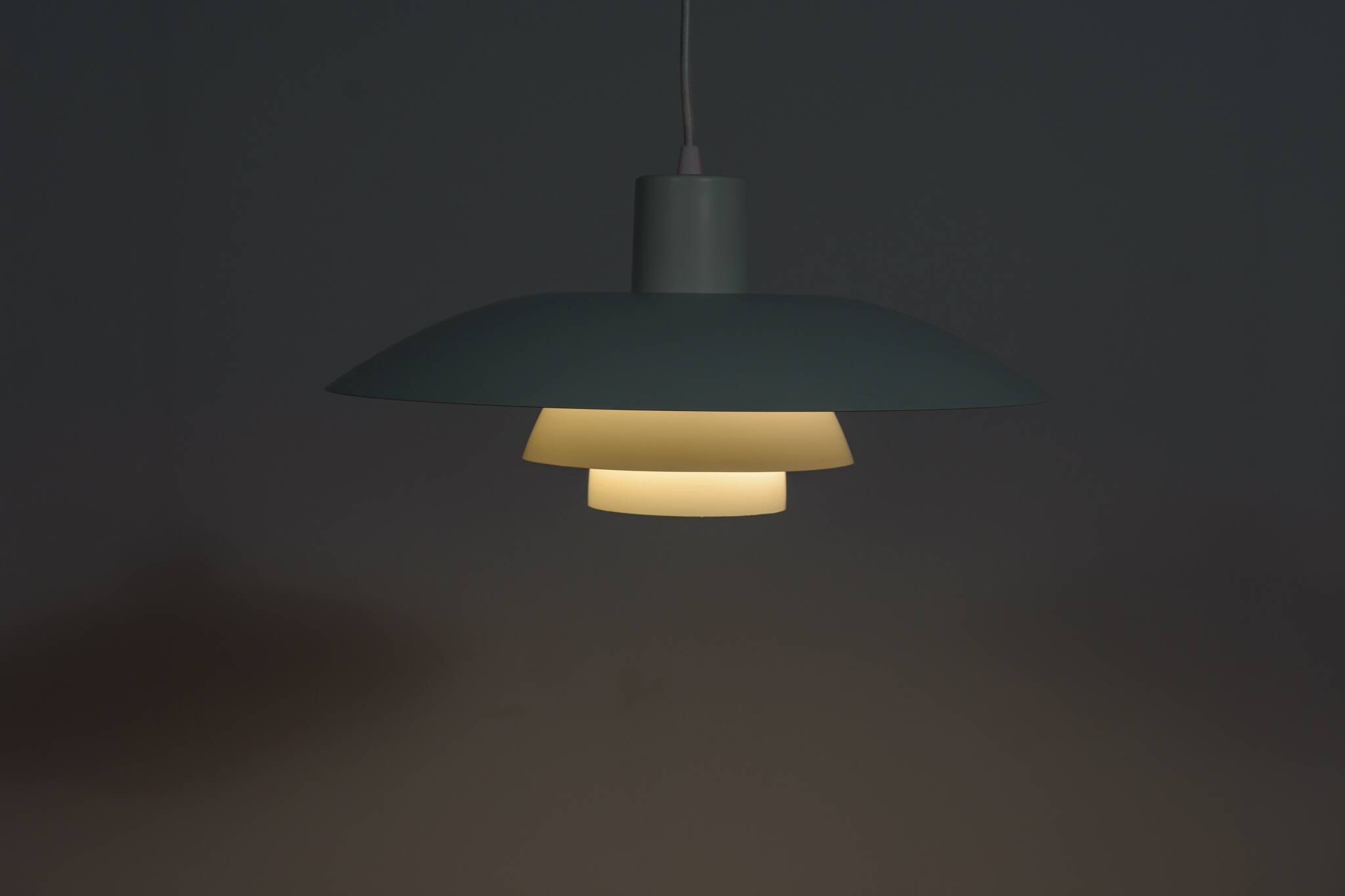 Mid-Century PH4 Pendant Lamp by Poul Henningsen for Louis Poulsen, 1960