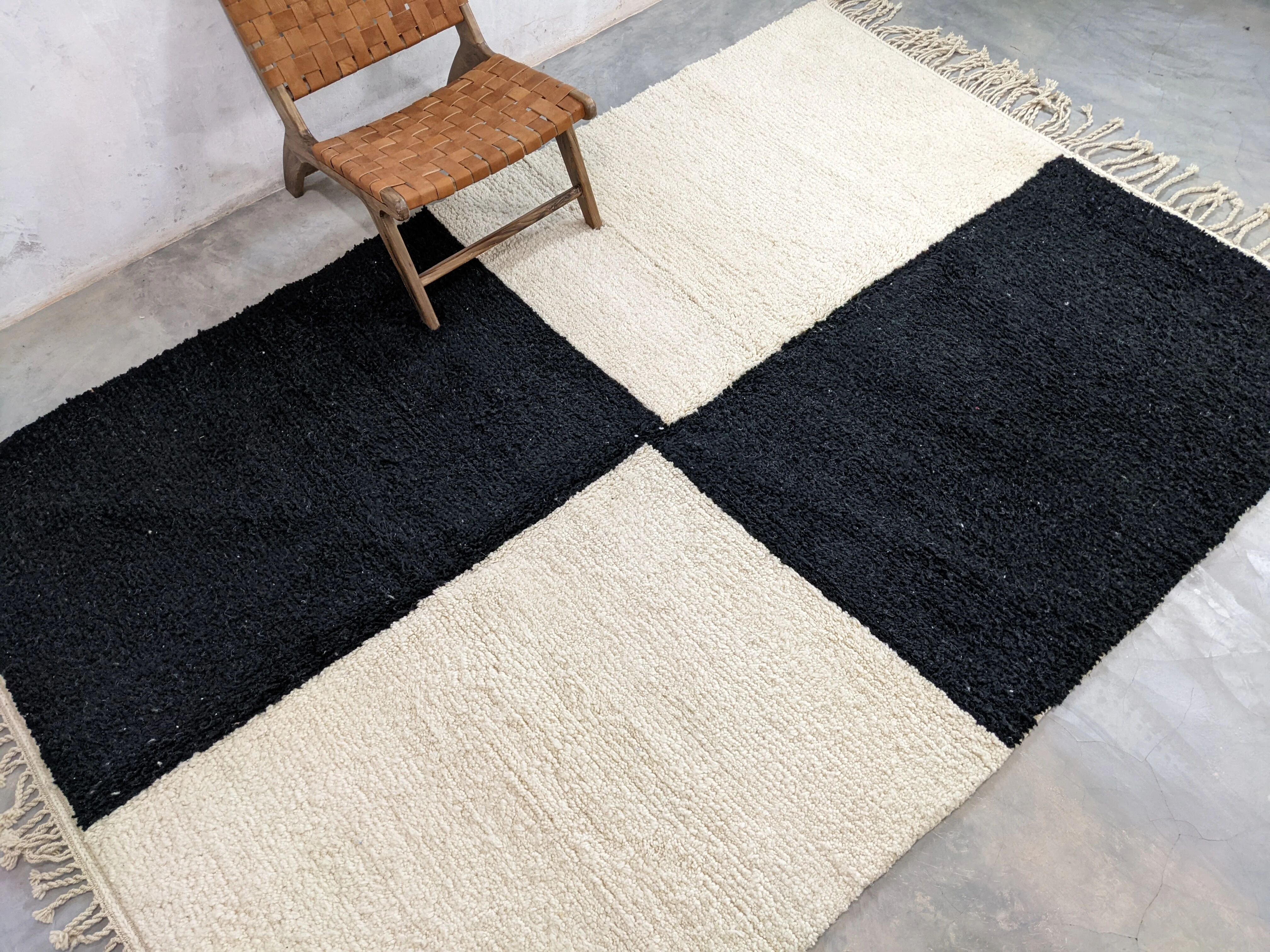 Grand tapis Beni Ouarain, 310 x 210 cm