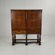 Cabinet de poste en chêne d'un presbytère belge, vers 1900-1920