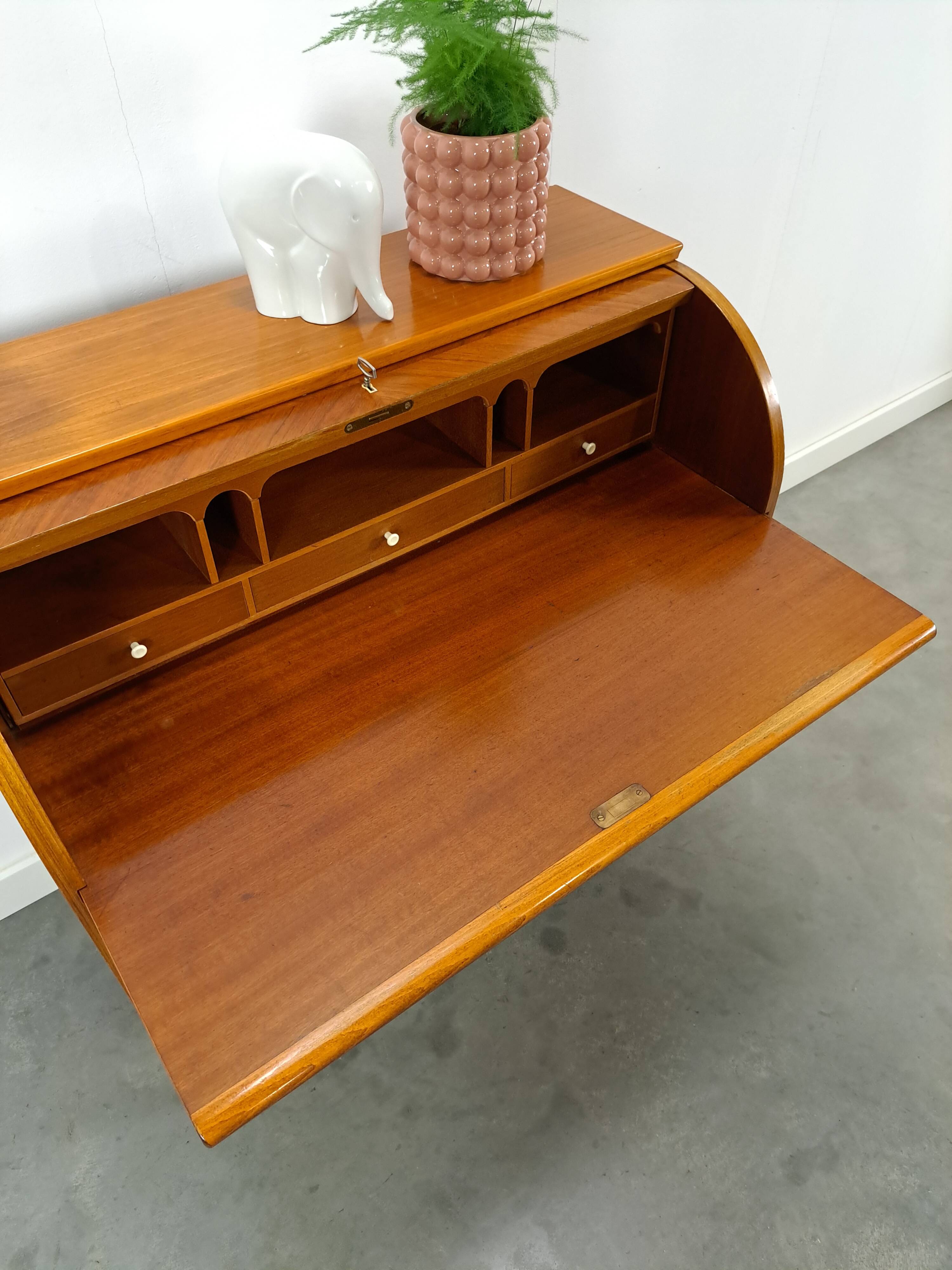 Secretaire bureau uit Zweden met lades, Scandinavisch bureau