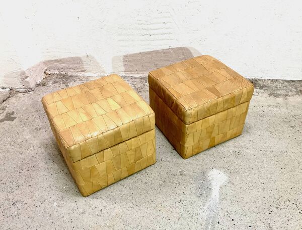 Paire de poufs coffre attribué à de Sede