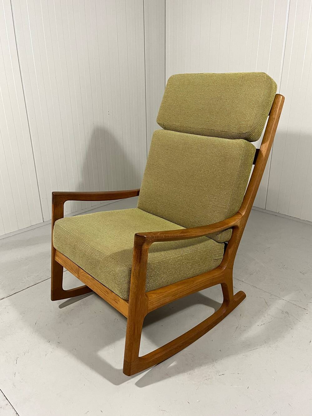 Ole Wanscher high back rocking chair Senator 1960’s