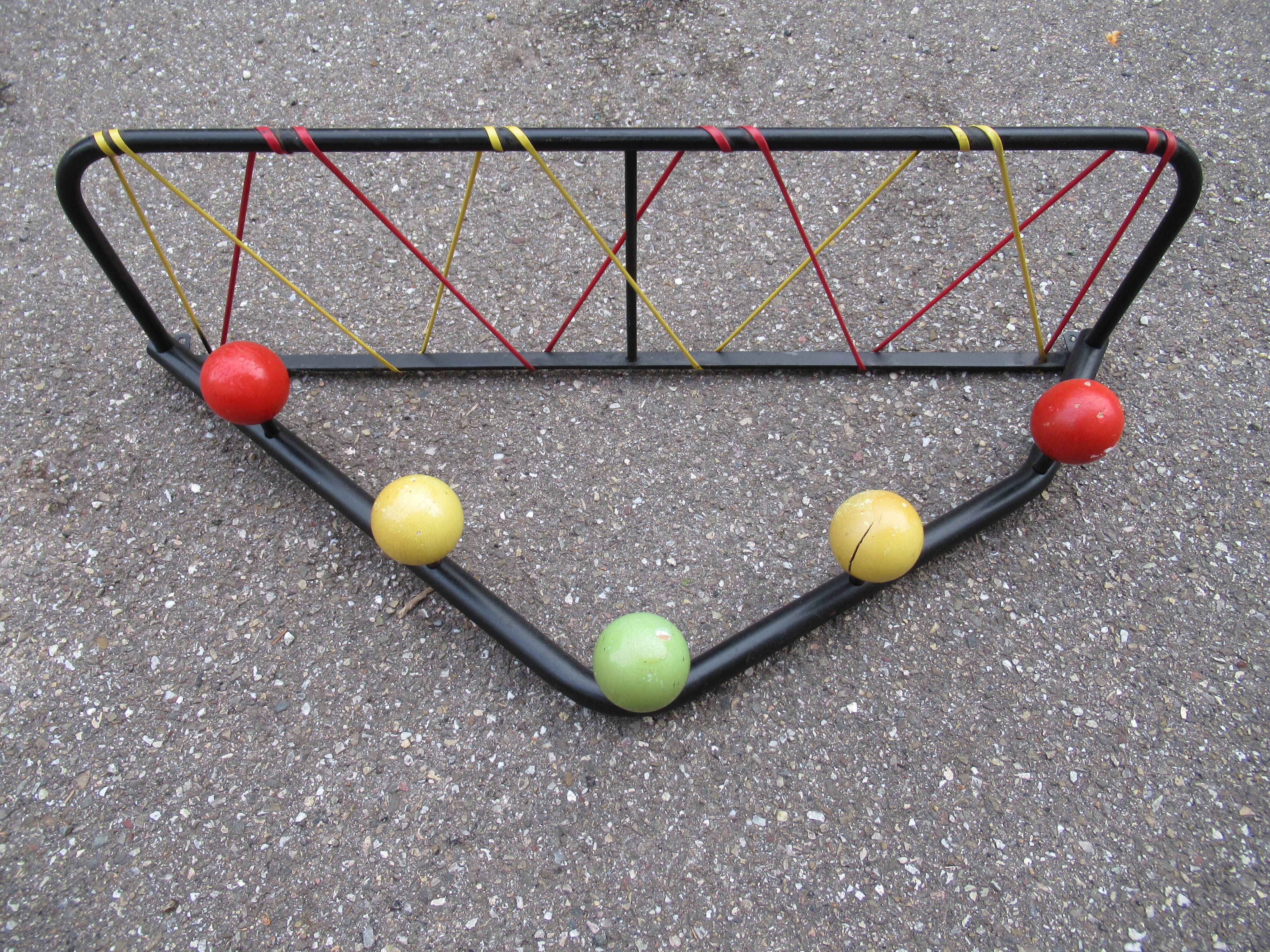 Door coat vintage ball scoubidou years 50