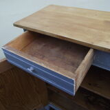 Skated Parisian buffet