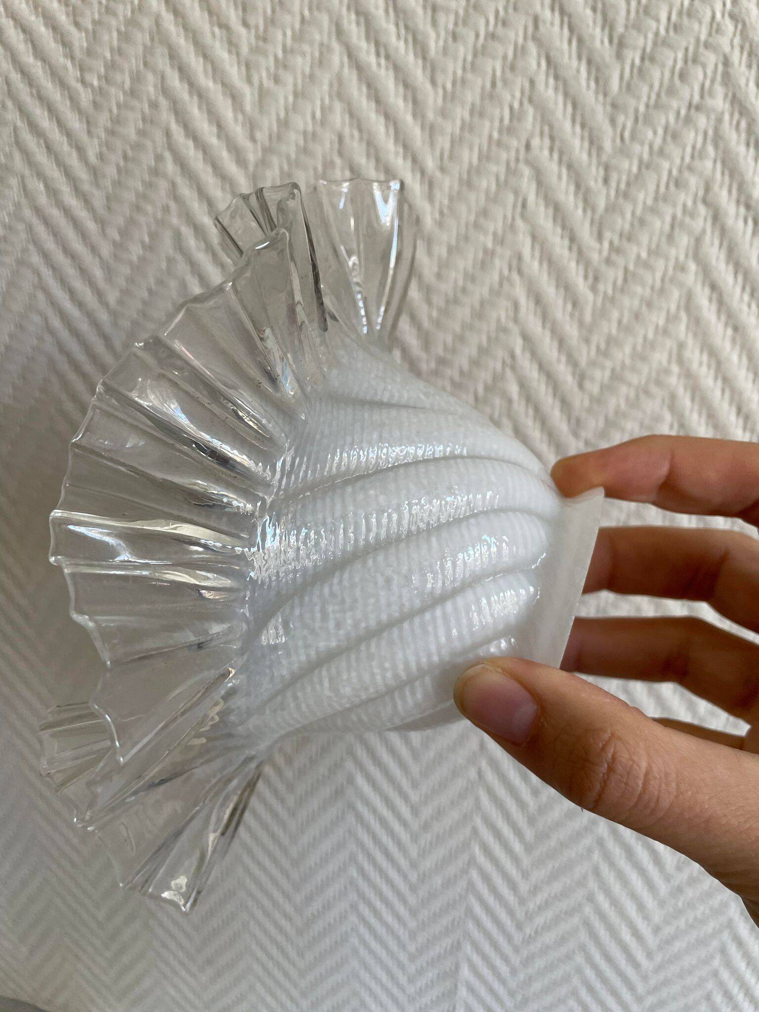 Art Nouveau style glass tulip lampshade