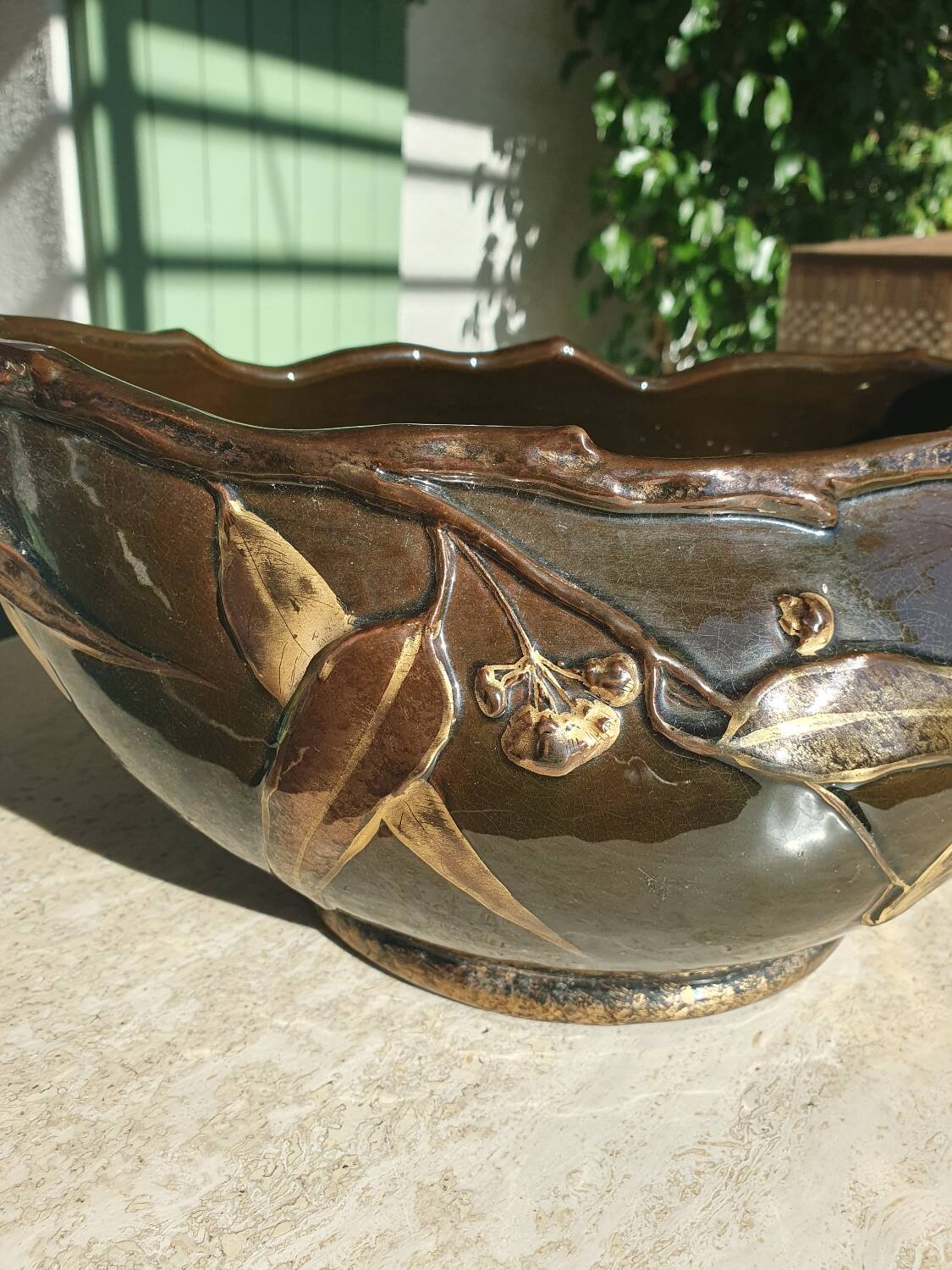 Ceramic planter