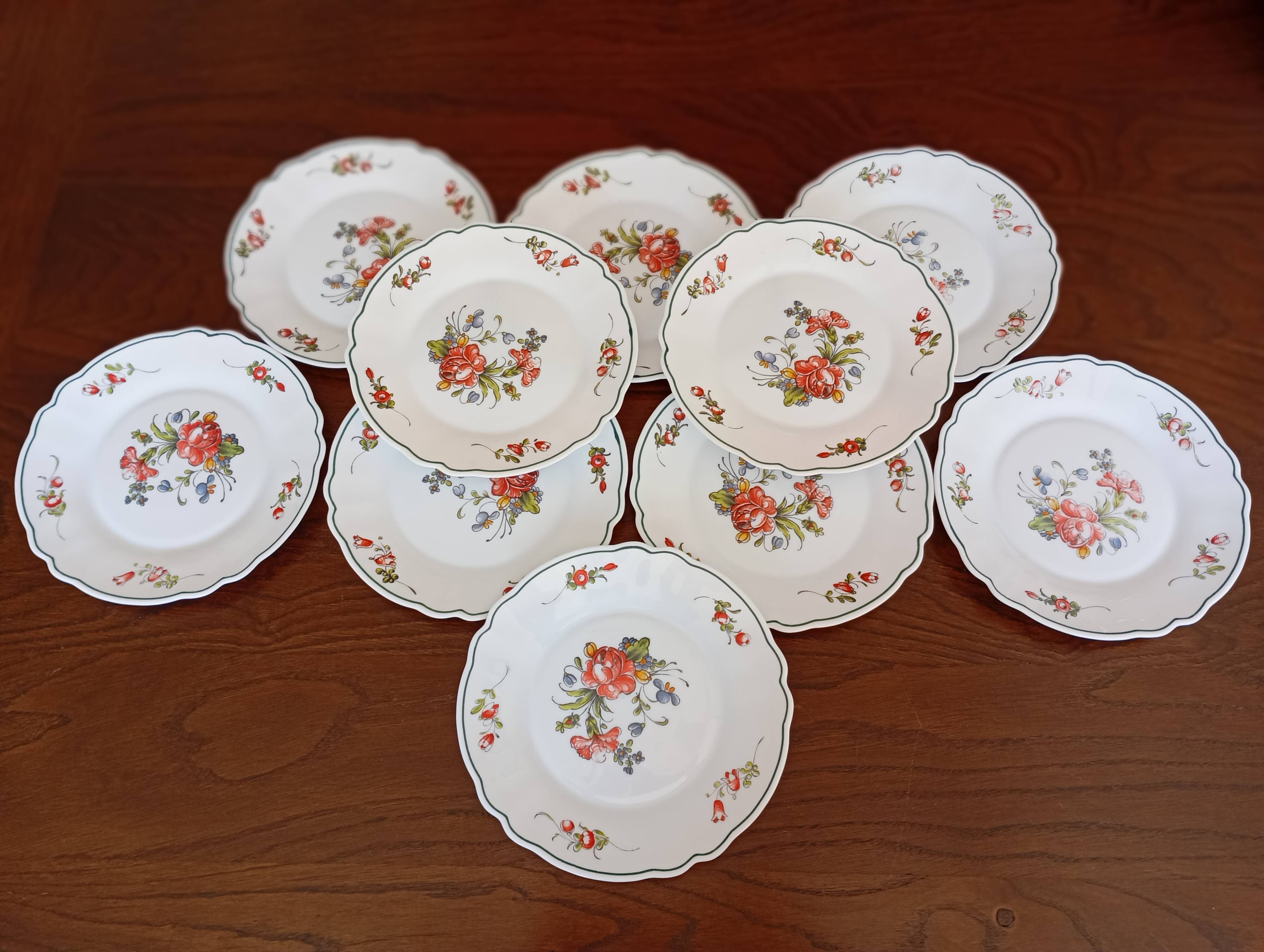 10 assiettes à dessert Arcopal "Ronsard"
