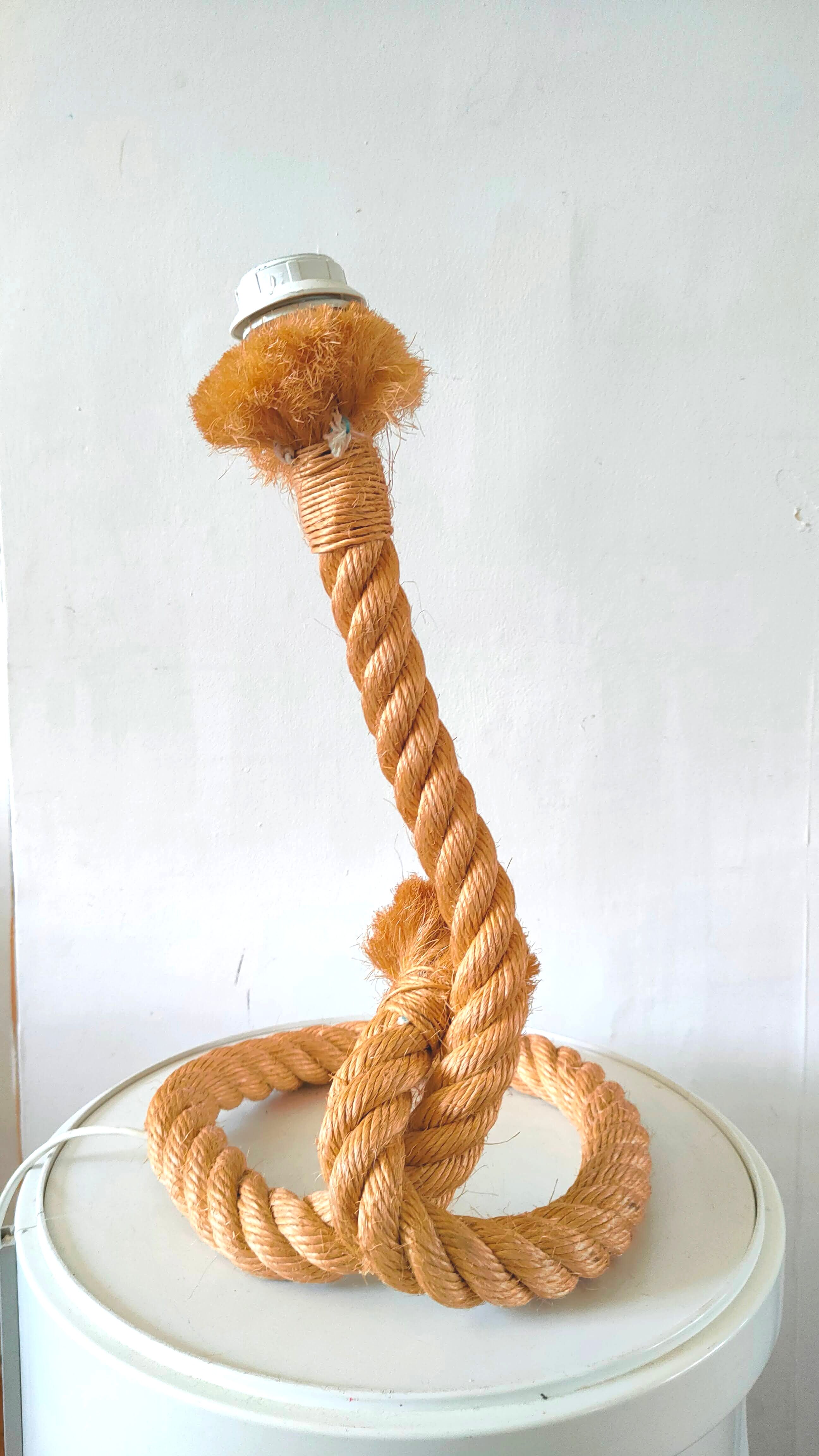 Rope lamp base