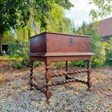 Wedding Chest and its Twisted Base in Oak 17th Century