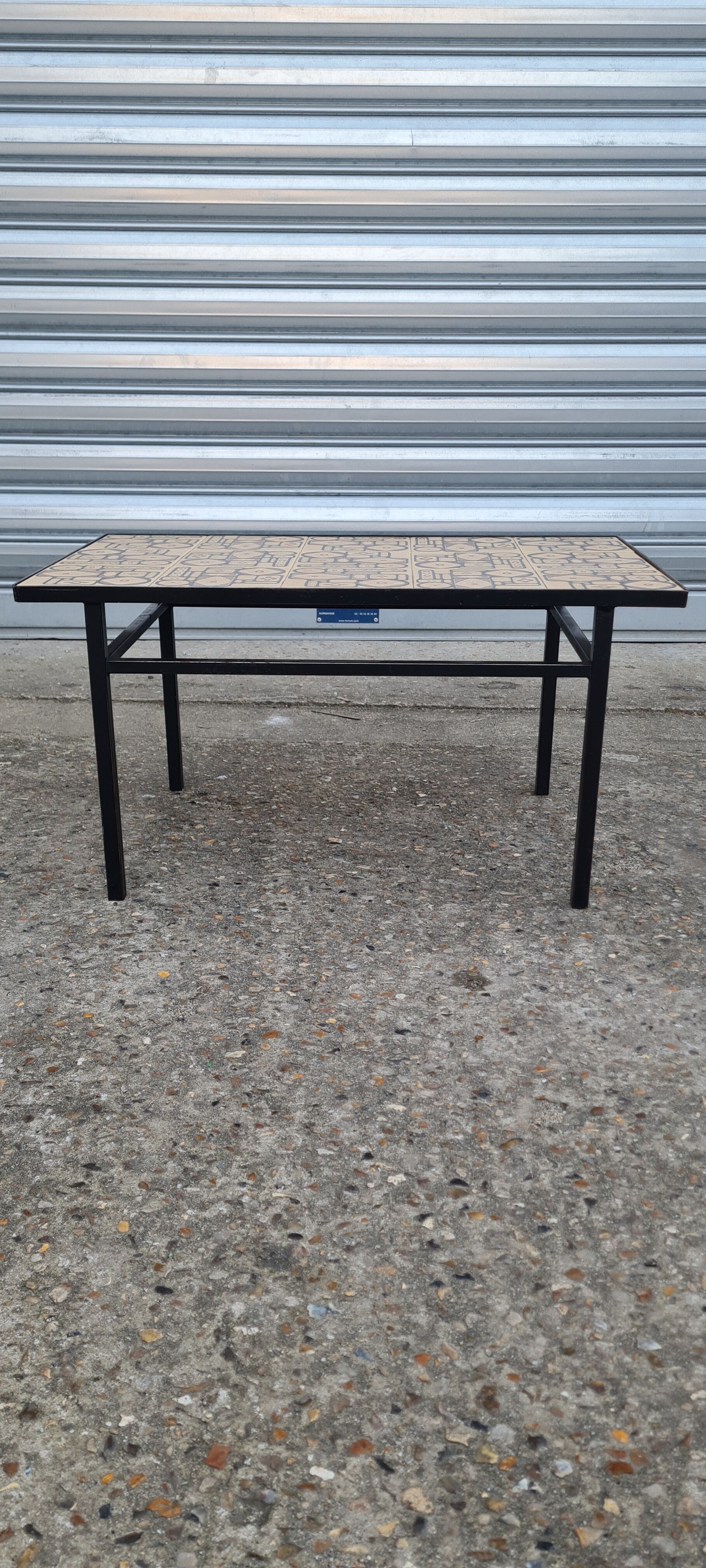 Ceramic coffee table