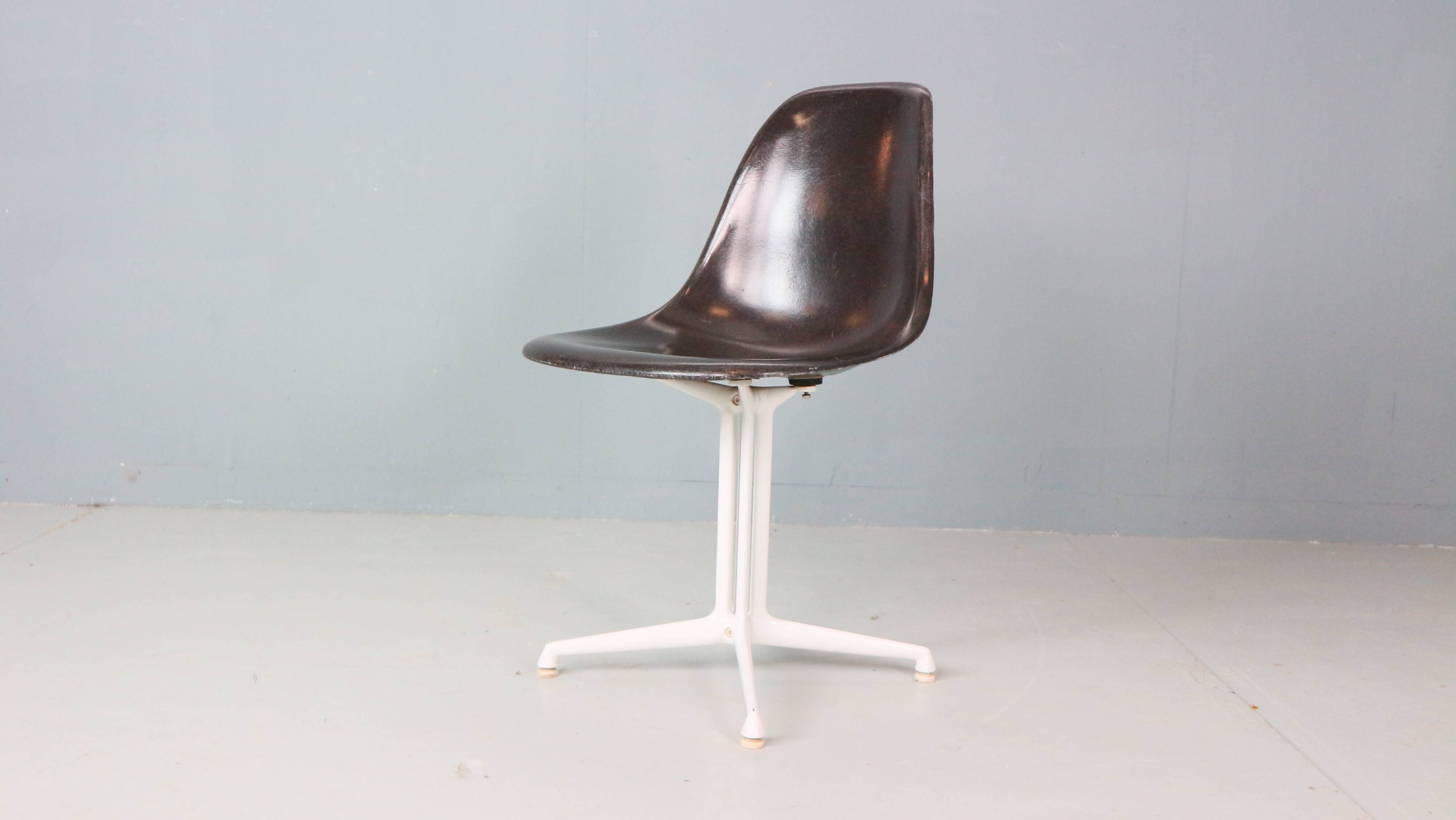 Charles & Ray Eames Set of 4 Off Black"La Fonda" Chairs for Herman Miller, 1960
