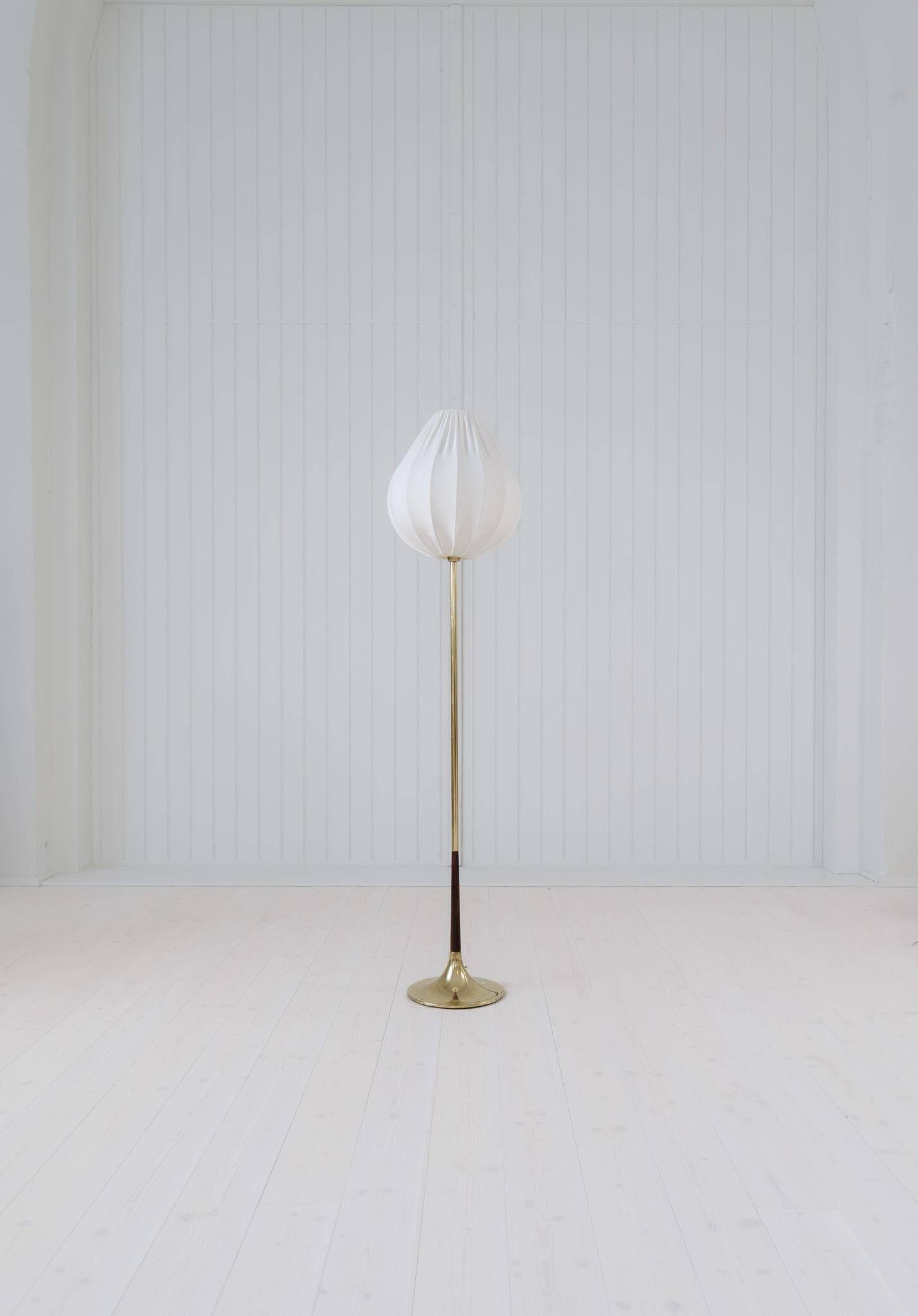 Modern mid-century brass trumpet-shaped floor lamp, Sweden, 1960s.