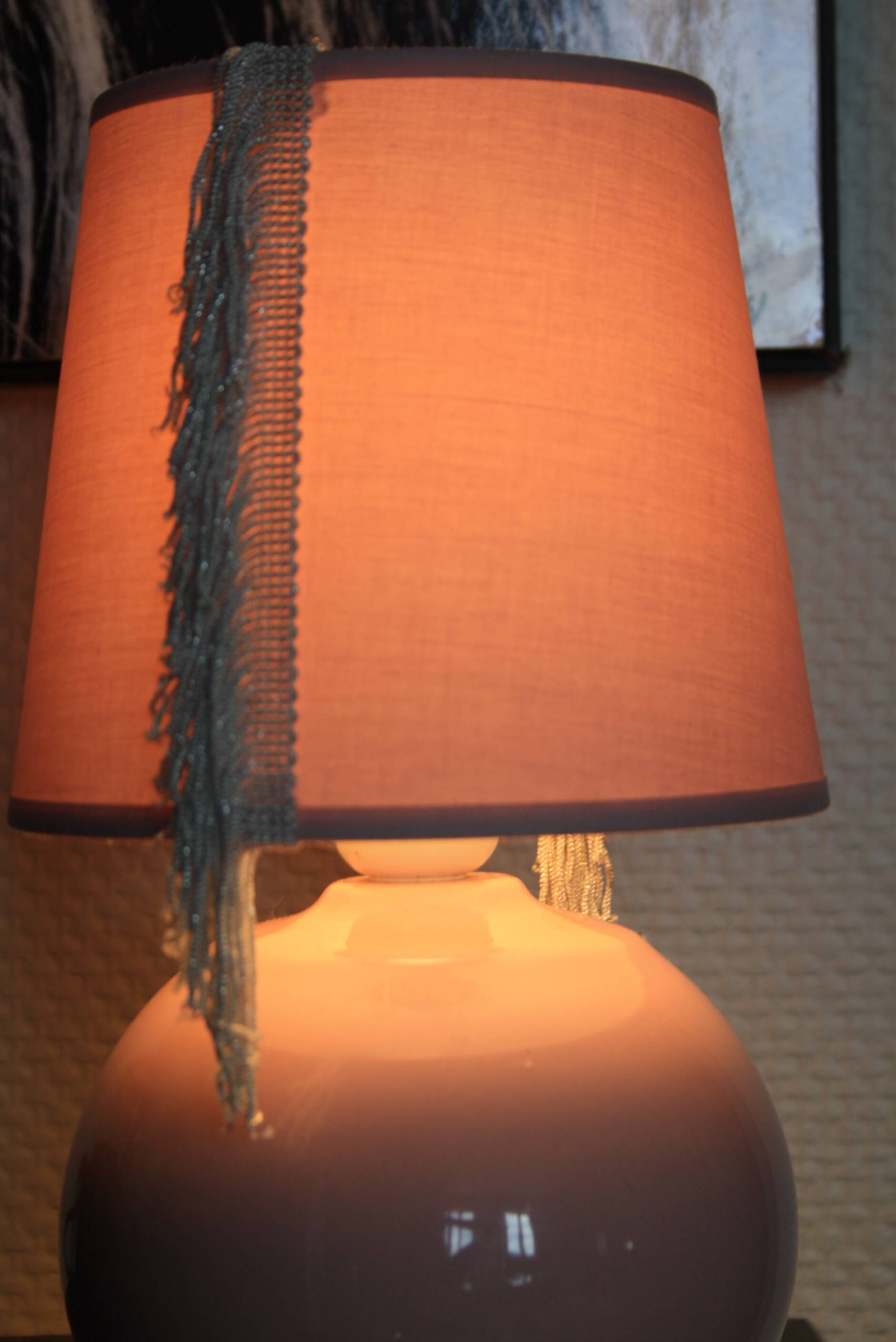 Pink ceramic ball lamp