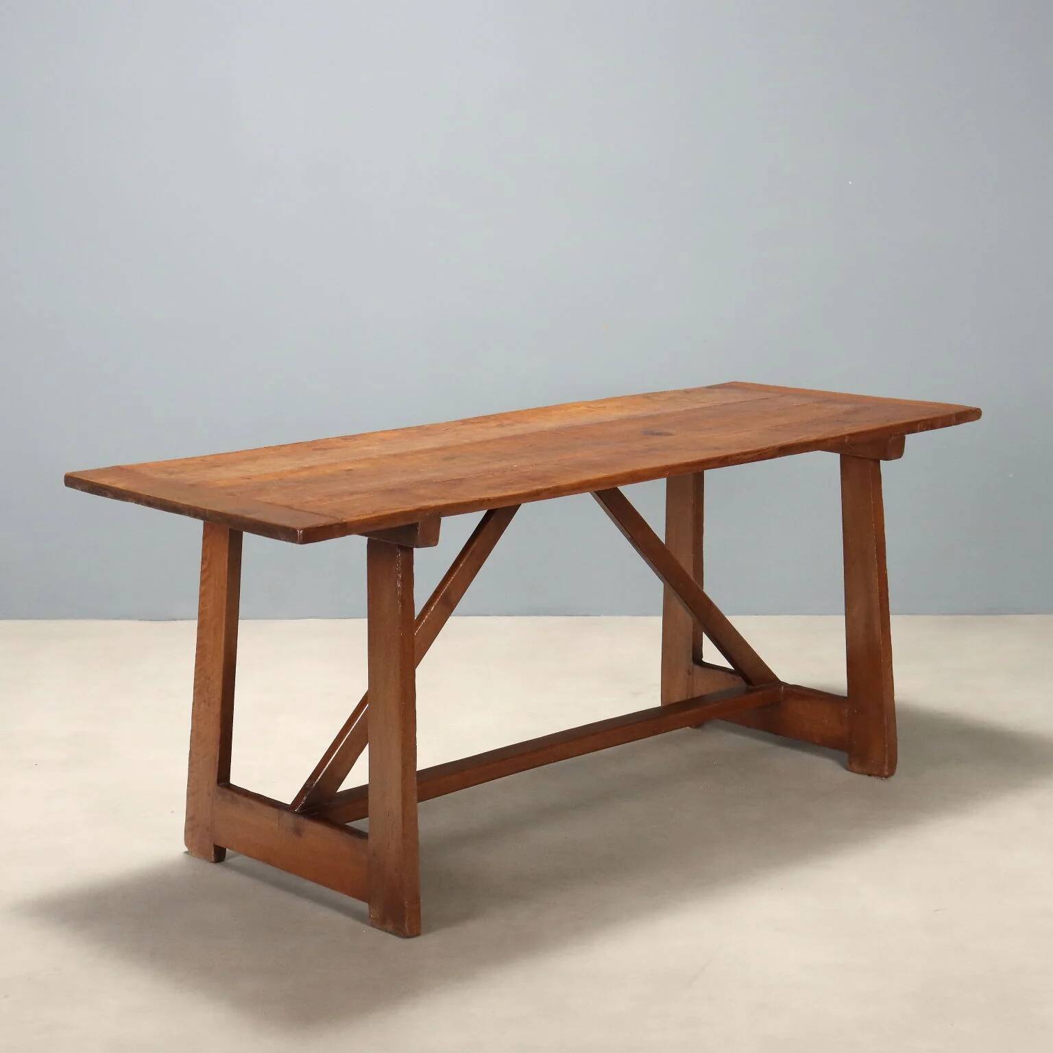 Walnut table with antique wood - Italy early 20th century