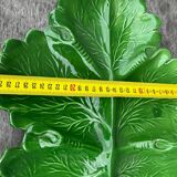 Green Ceramic Hors d'Oeuvres Dish in Leaf Shape, Art Deco Period