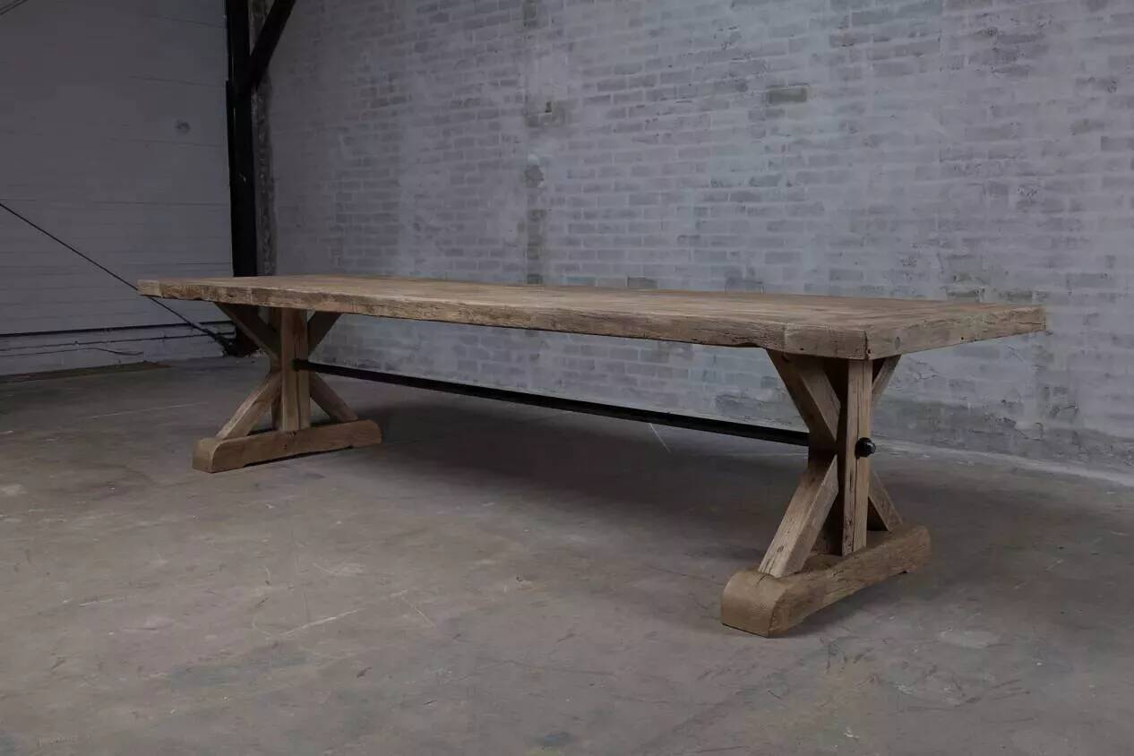 Farmhouse table in old solid oak, star-shaped legs 300 cm