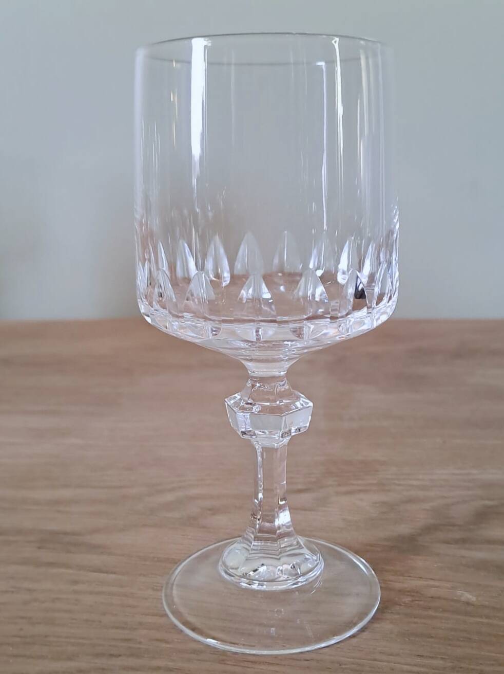 6 verres à pied en cristal