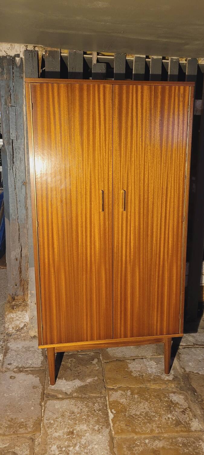 Armoire 60's placage teck