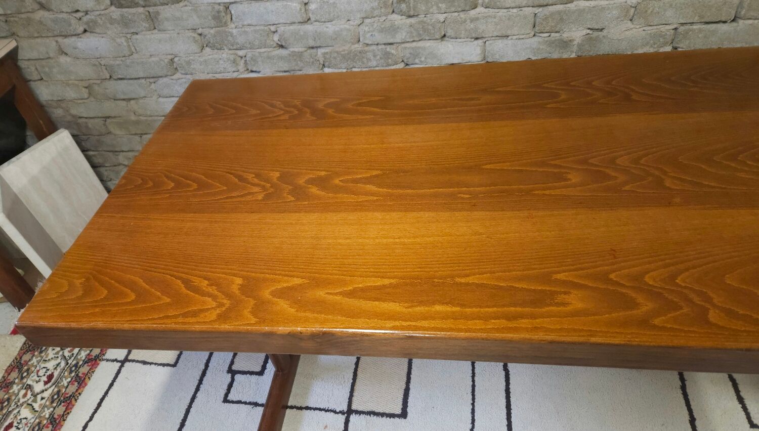 Bruner dining table 1970