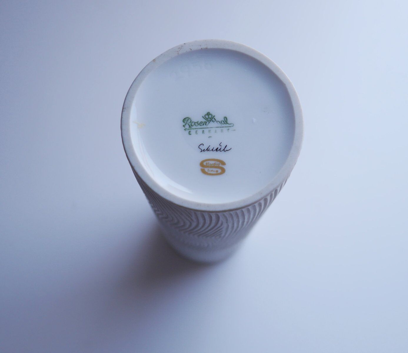 Mid-century modern Op-Art Studio Line bisque porcelain vase by Werner Schreib for Rosenthal, 1960s