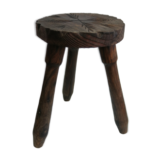 Tabouret en bois sculpté