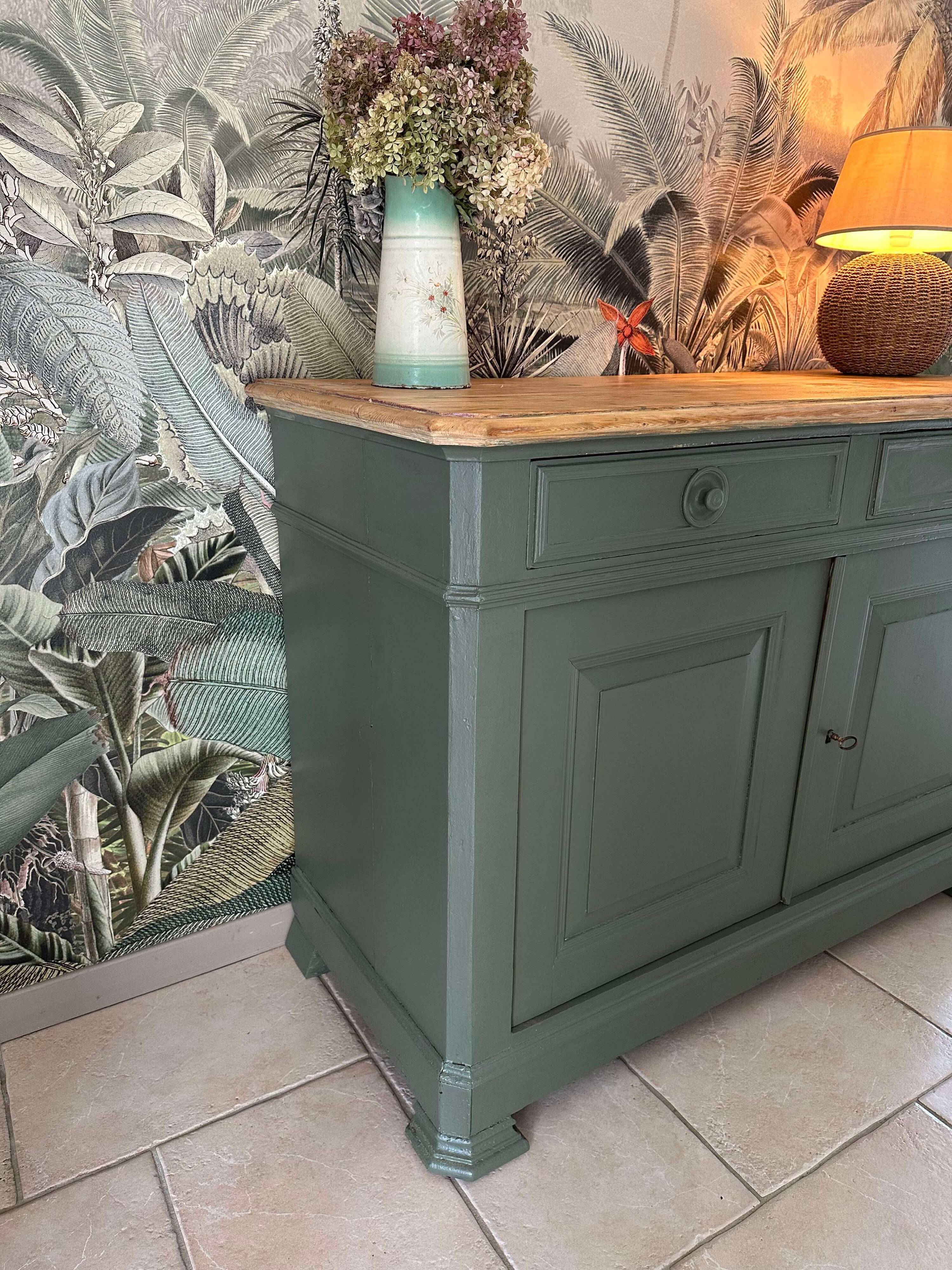 Grand Parisian buffet