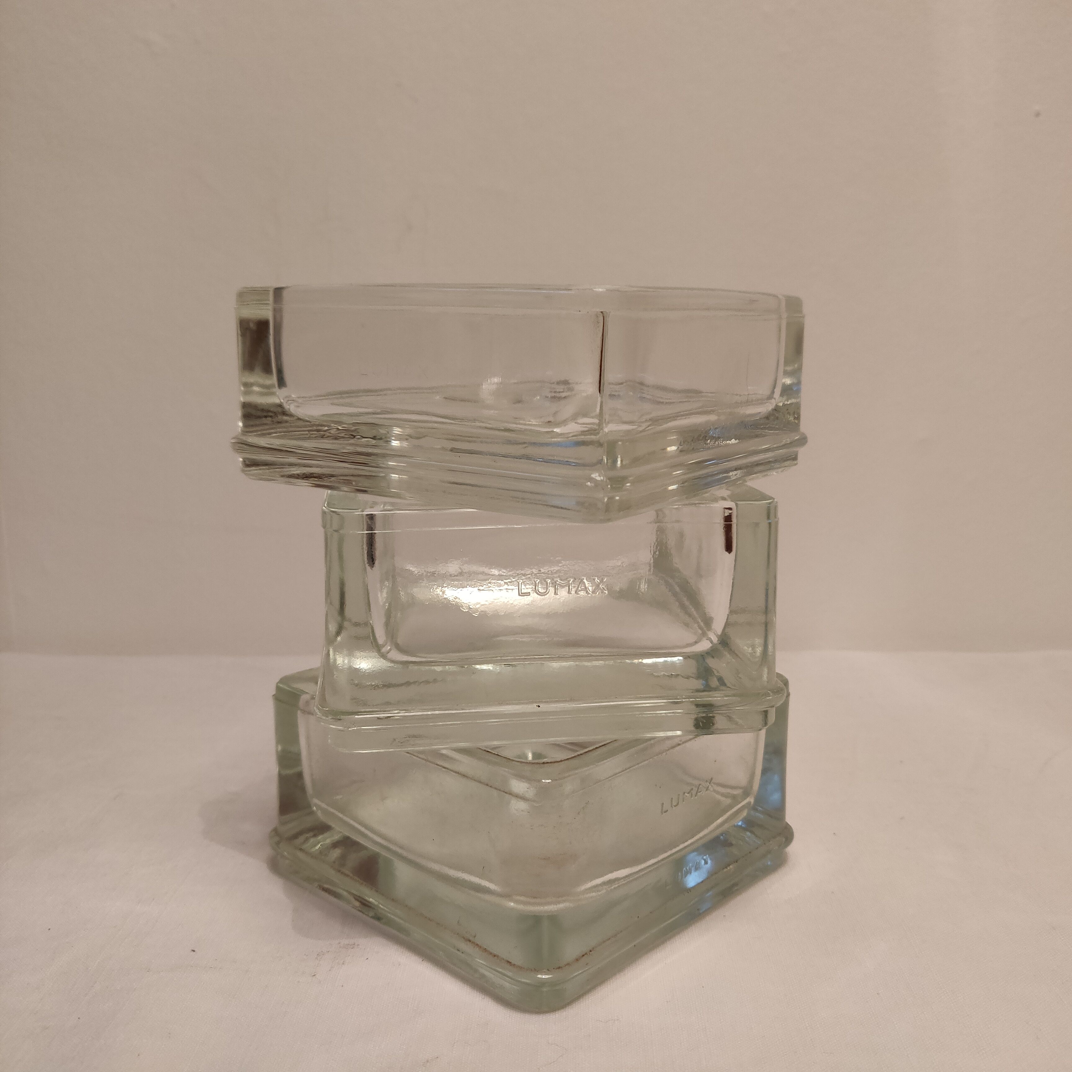 Empty pocket or Lumax ashtray