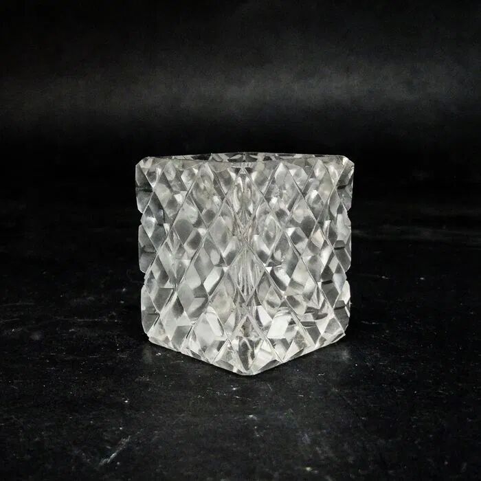 L1k crystal toothpick holder in art deco style