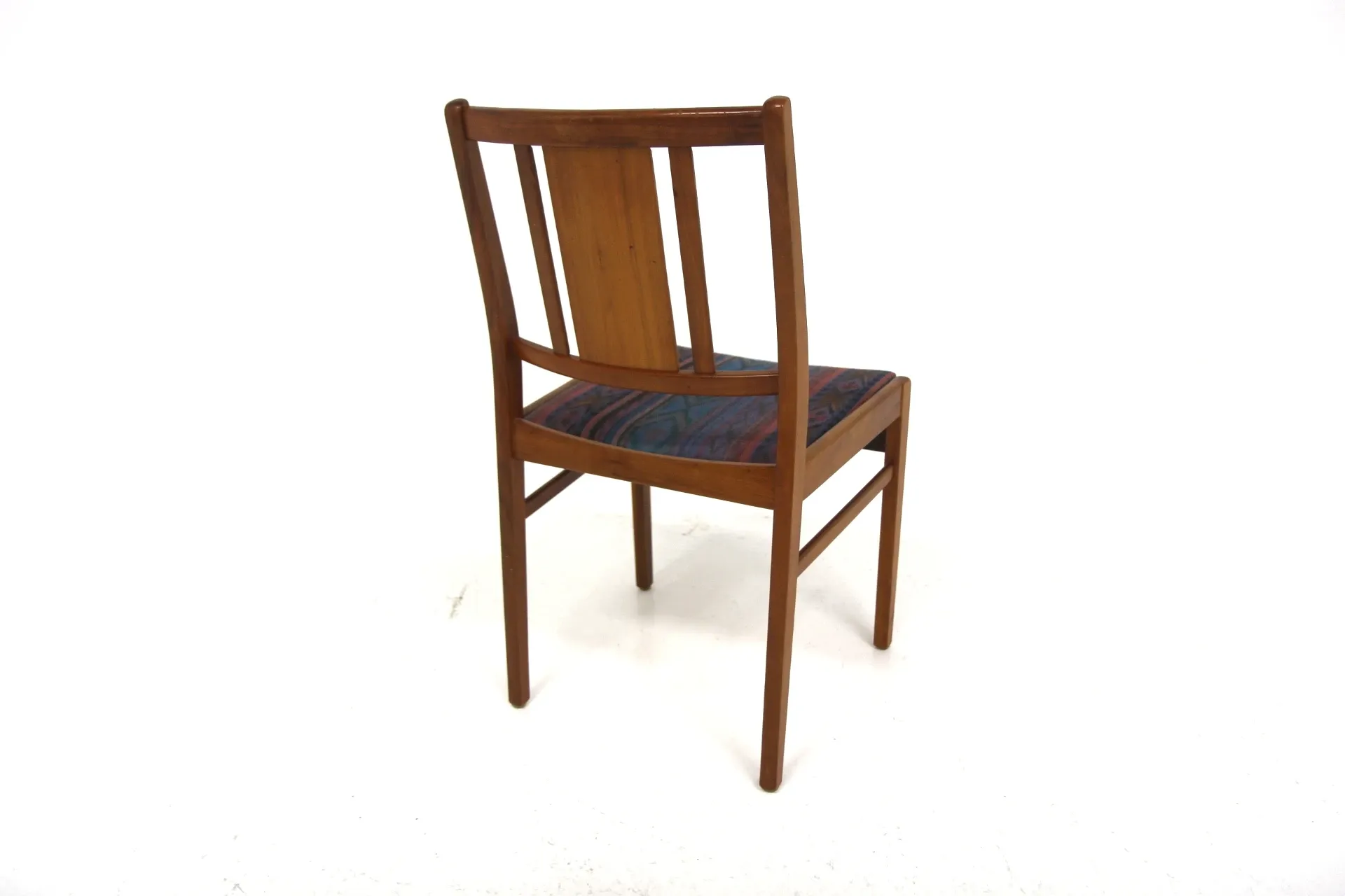 Set of 4 Scandinavian walnut chairs, Sweden, 1960.