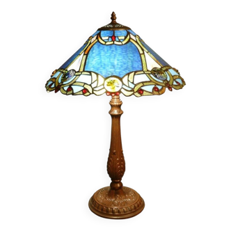 Tiffany lamp