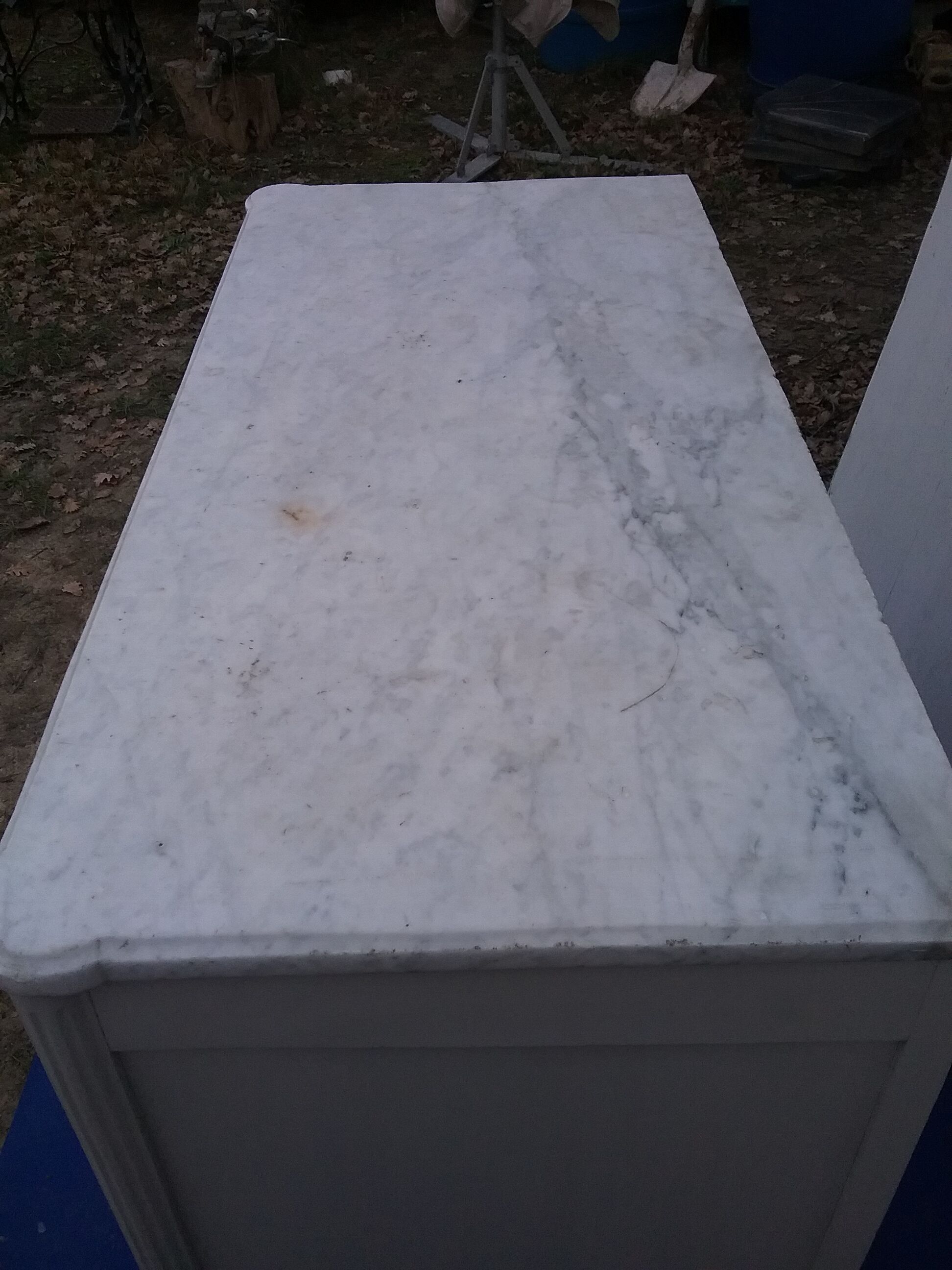 Commode style L XVI white marble