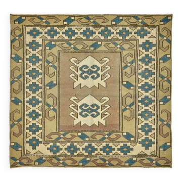 Tapis anatolien vintage turc 105 cm x 110 cm