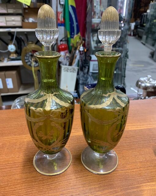 Crystal liquor service