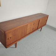 Enfilade en teck HW Klein pour Bramin made in Denmark 1960s