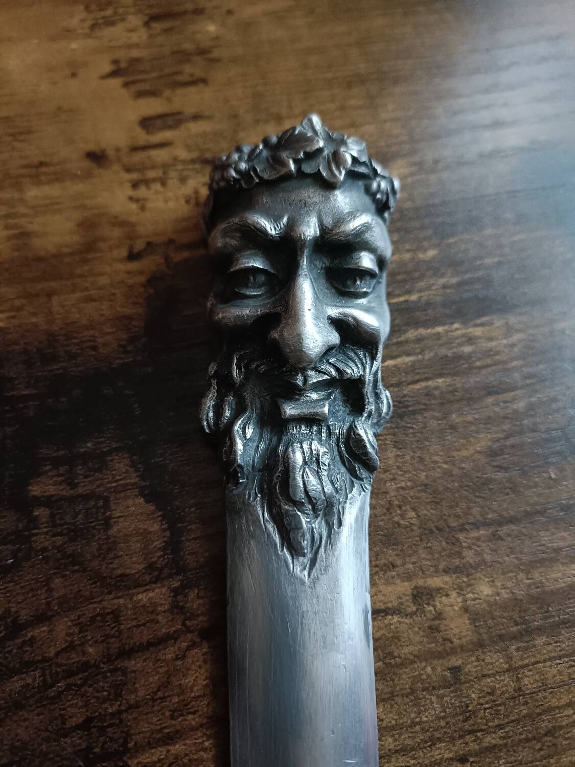 Coupe papier, bronze argenté