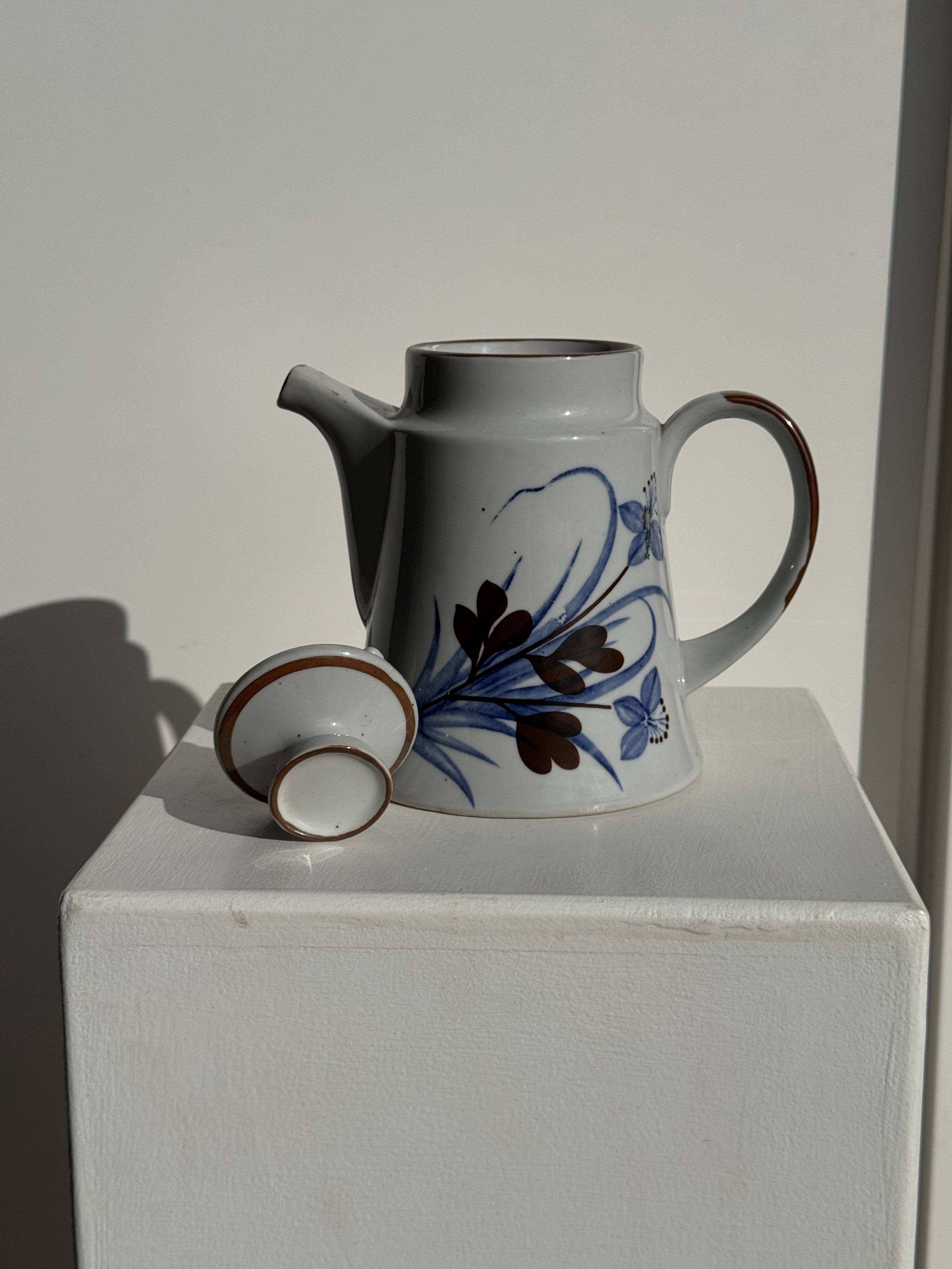 Teapot with stylised blue and brown flowers H18
