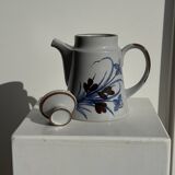 Teapot with stylised blue and brown flowers H18