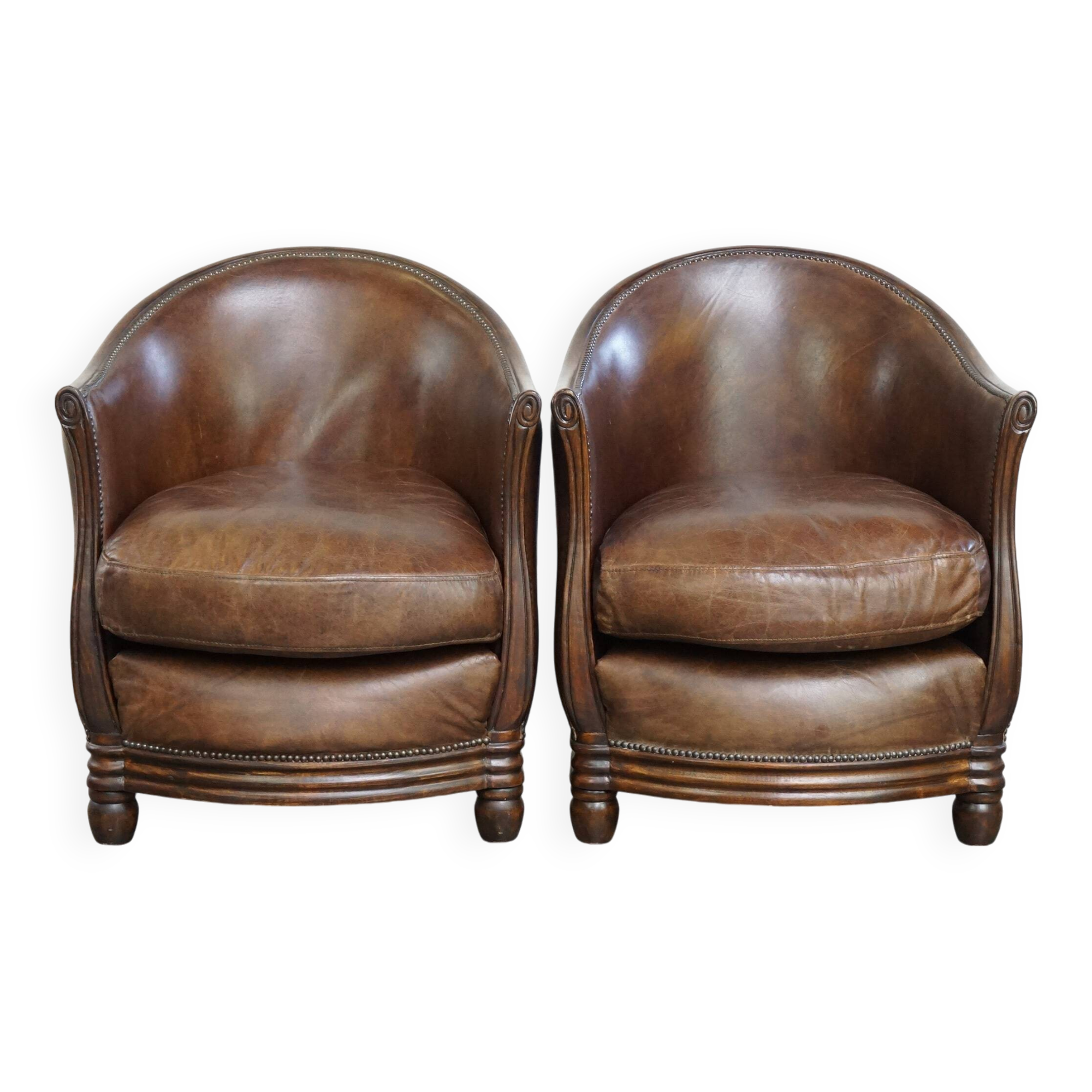 Set of 2 club chairs/armchairs in dark cognac leather