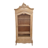 Walnut bonnet in sandblasted rocaille style