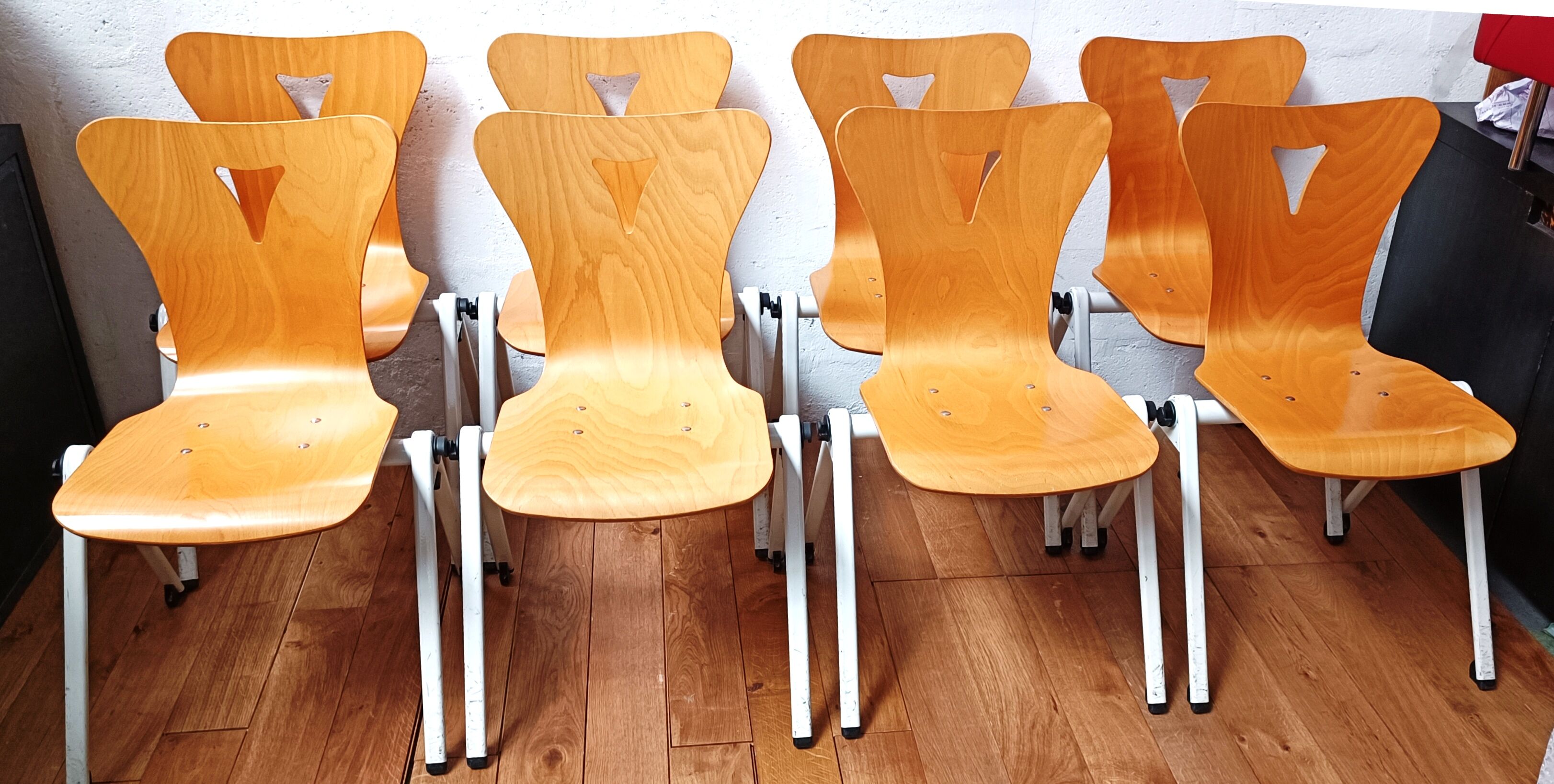 Vintage community chair