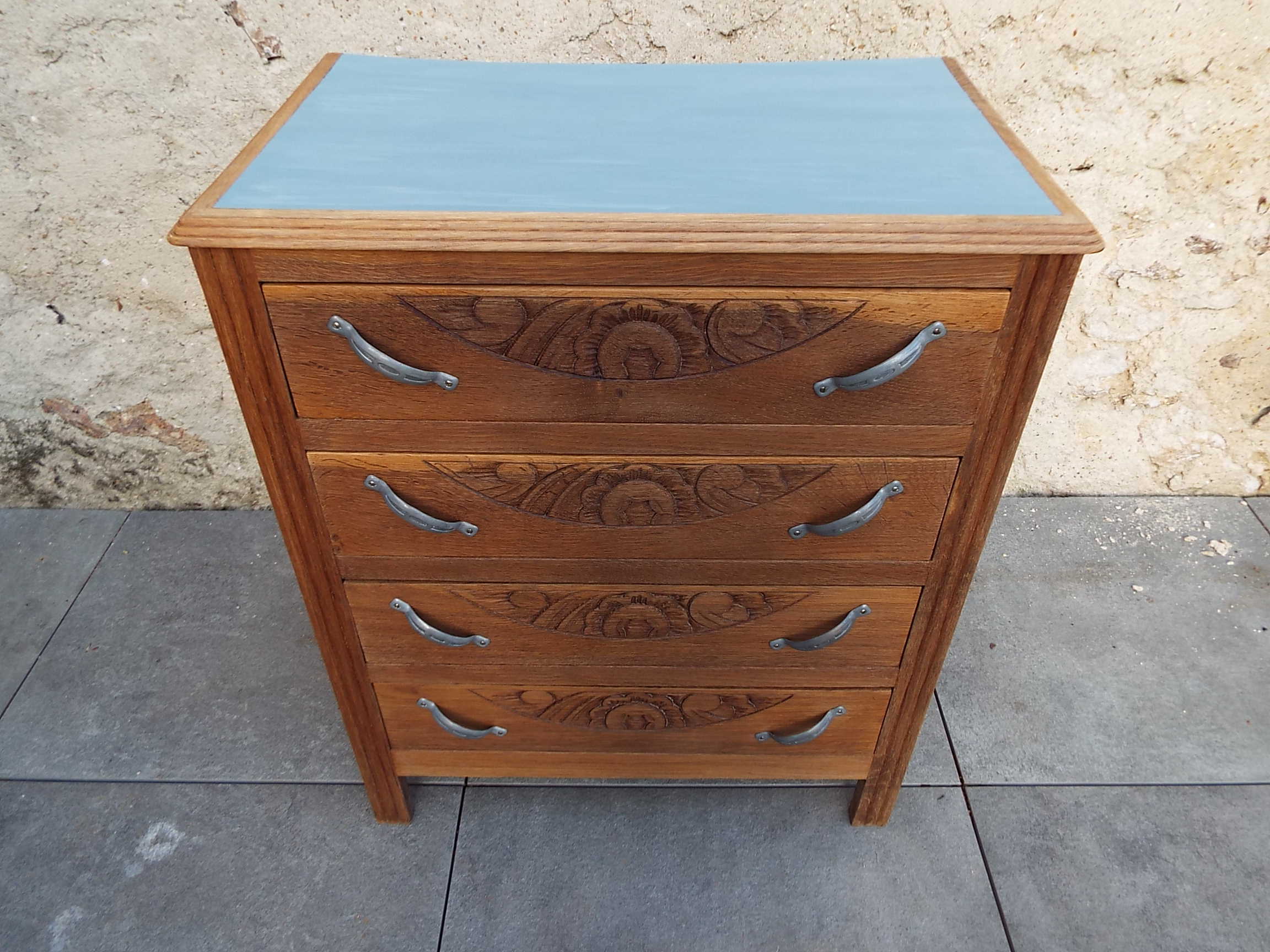 Art Deco chest of drawers