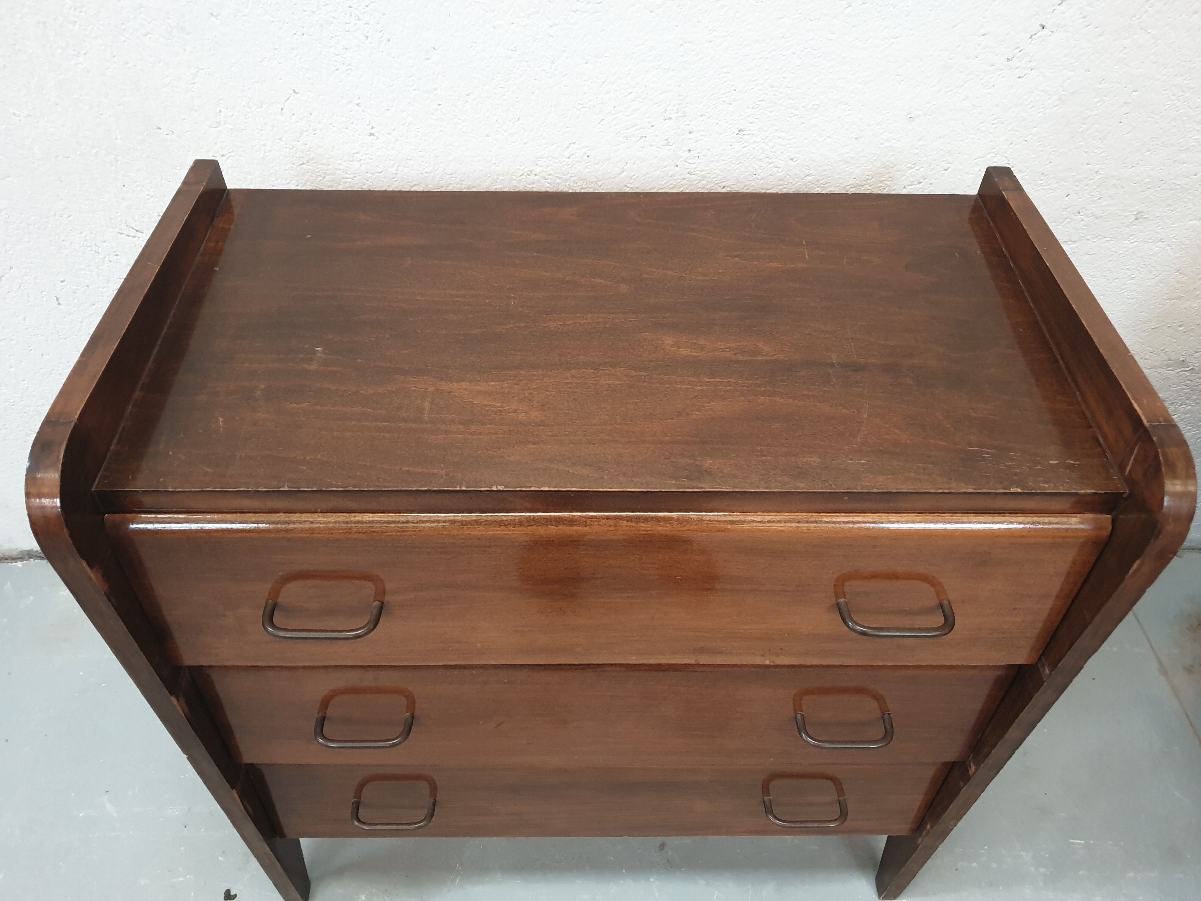 Vintage dresser years 50