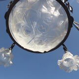 Chandelier suspended David