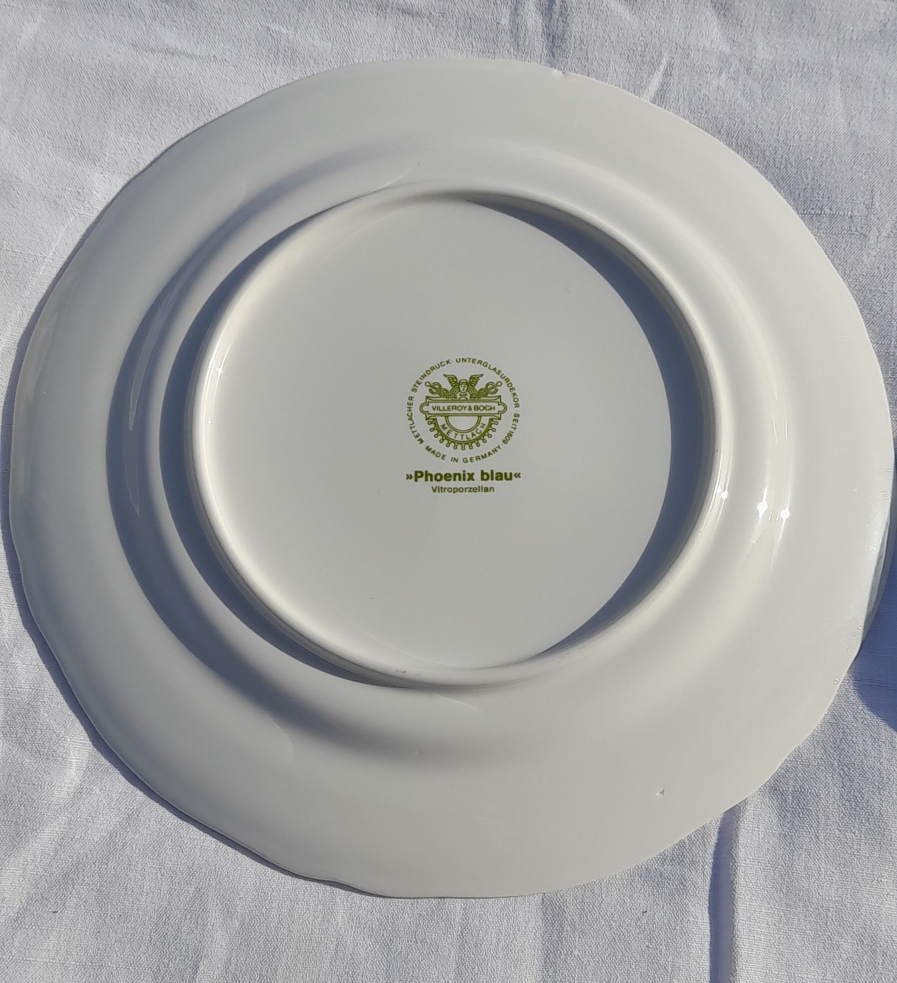 7 assiettes plates en vitro porcelaine Villeroy & Boch modèle phoenix blau diam 24 cm