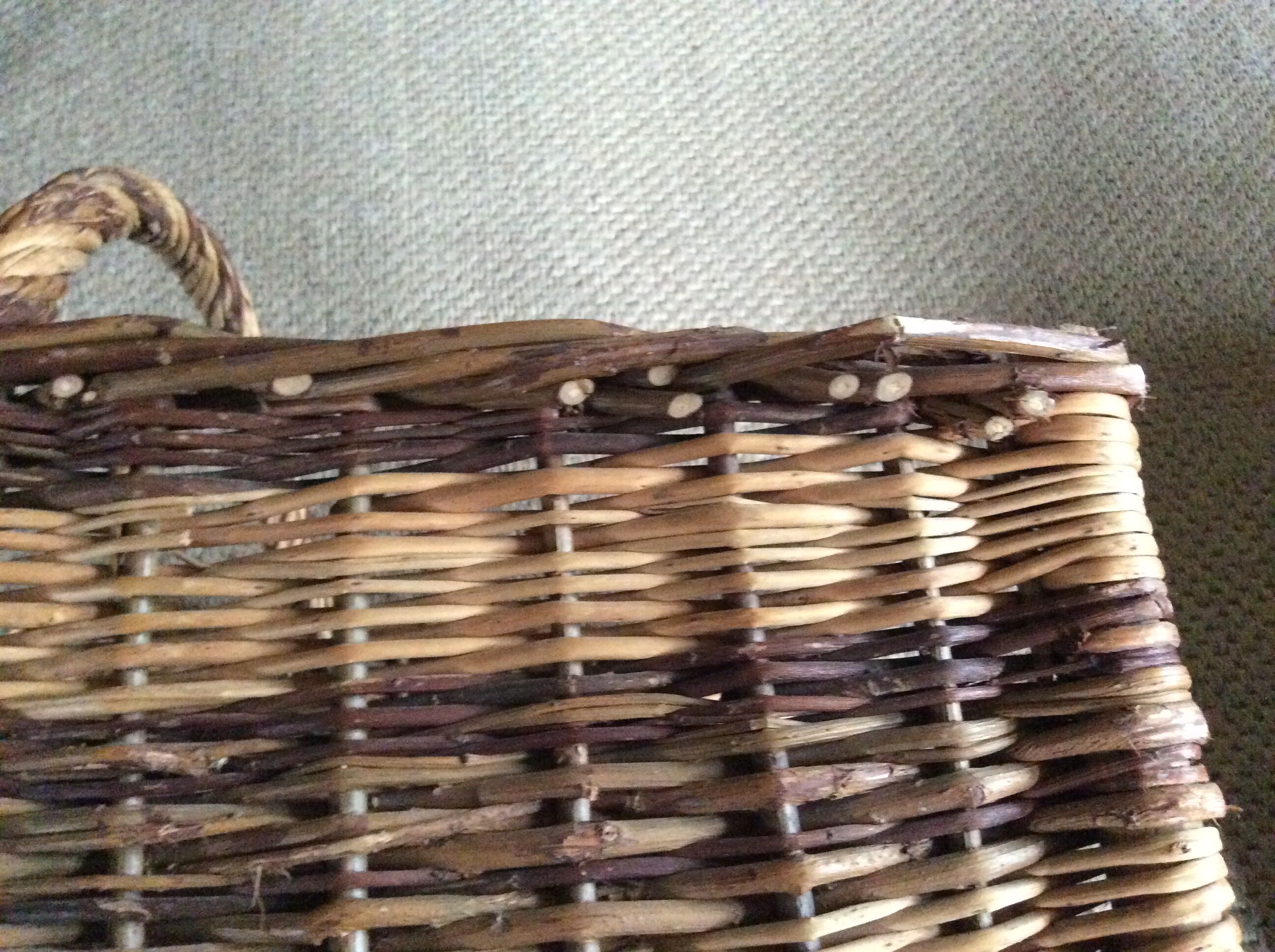 Wood basket