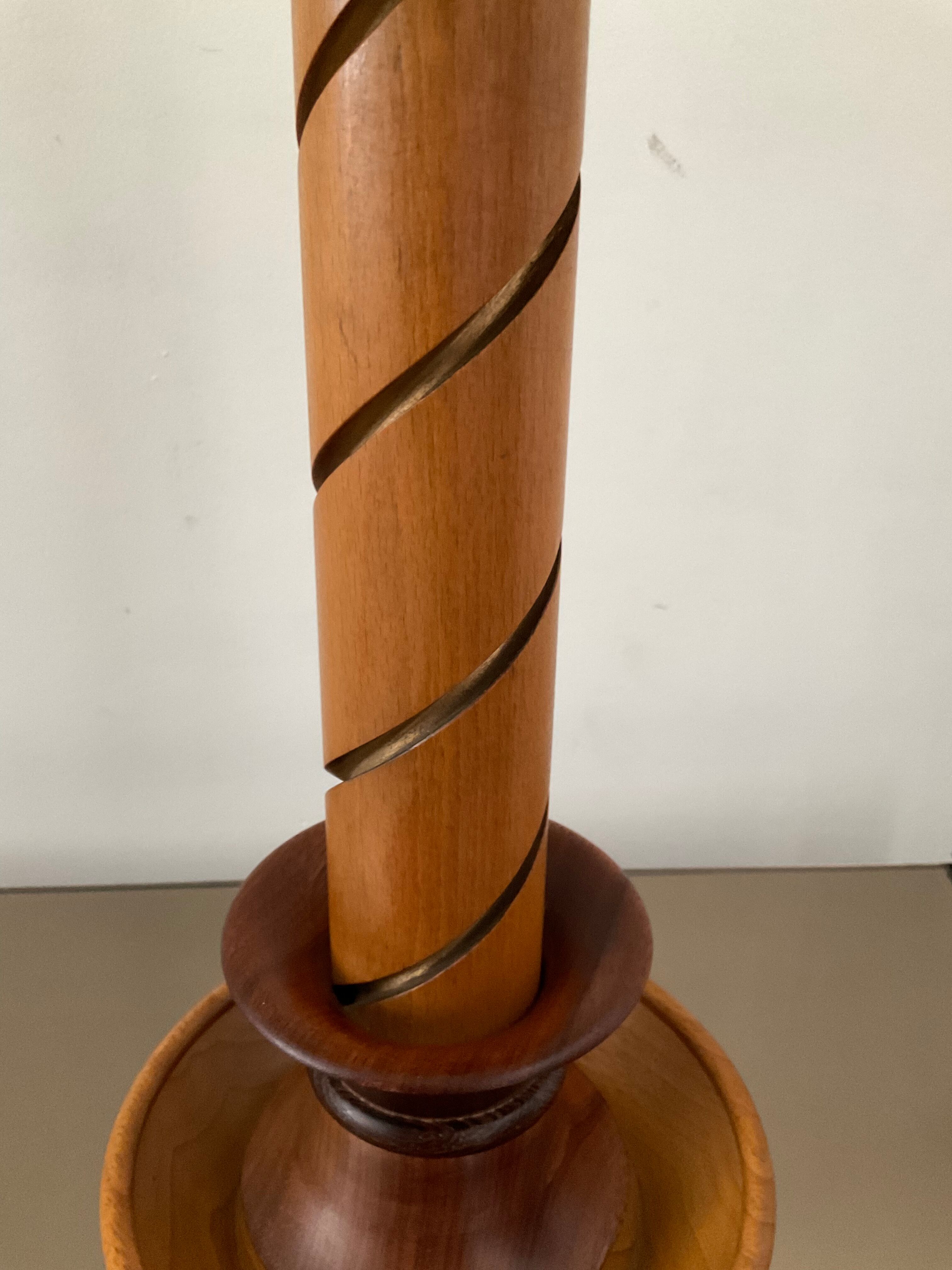Lampe vintage en bois années 60-70