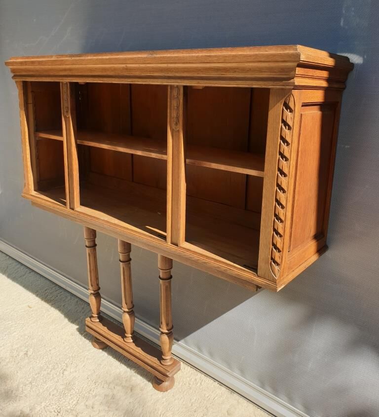 Neoclassical entrance cabinet library and servant